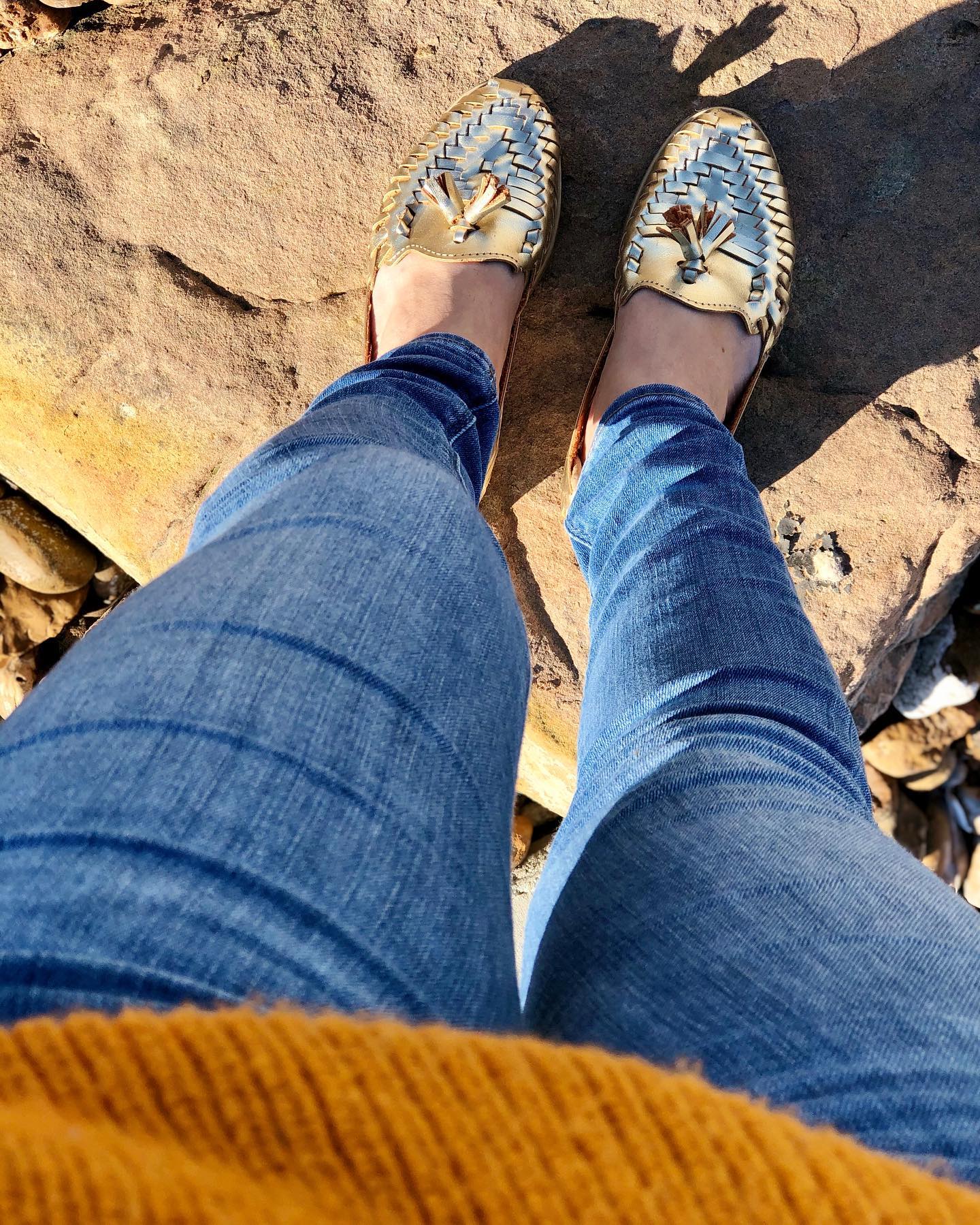 Blue and tan huaraches deals